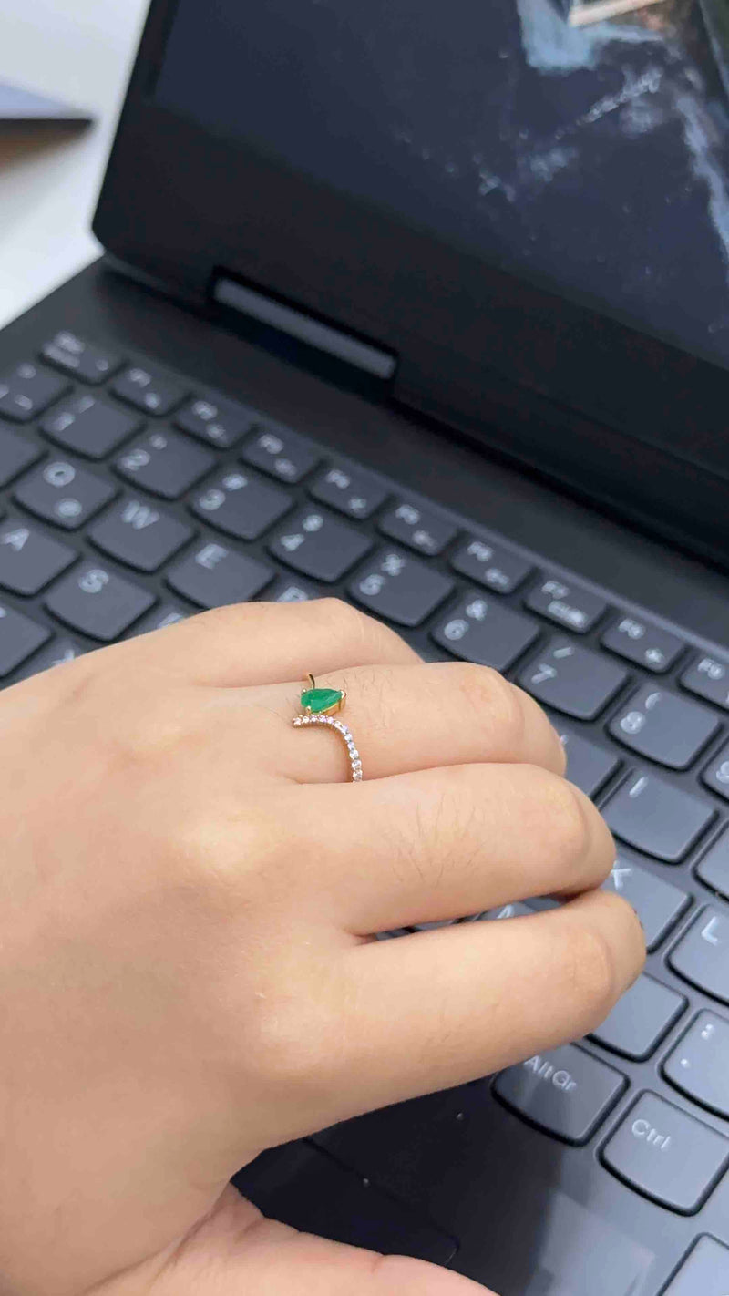 Anillo Gota Esmeralda