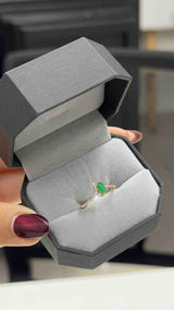 Anillo Gota Esmeralda