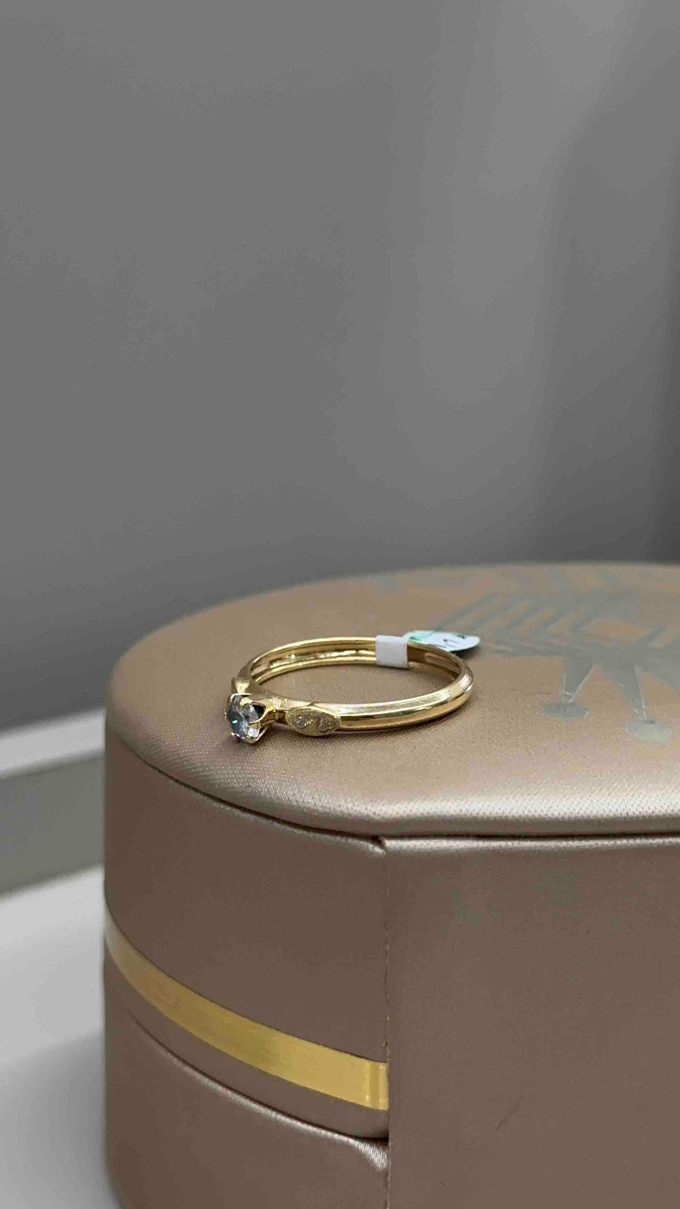 Anillo Solitario circon blanco
