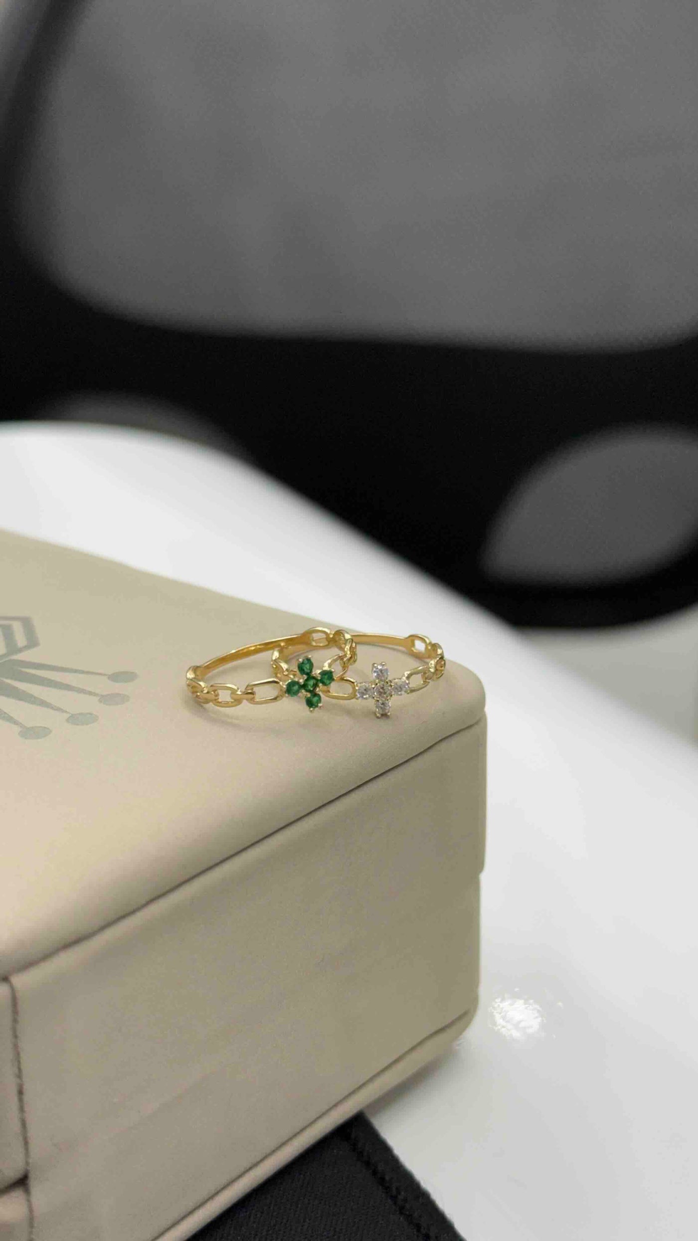 Anillo Tf Zircon Verde