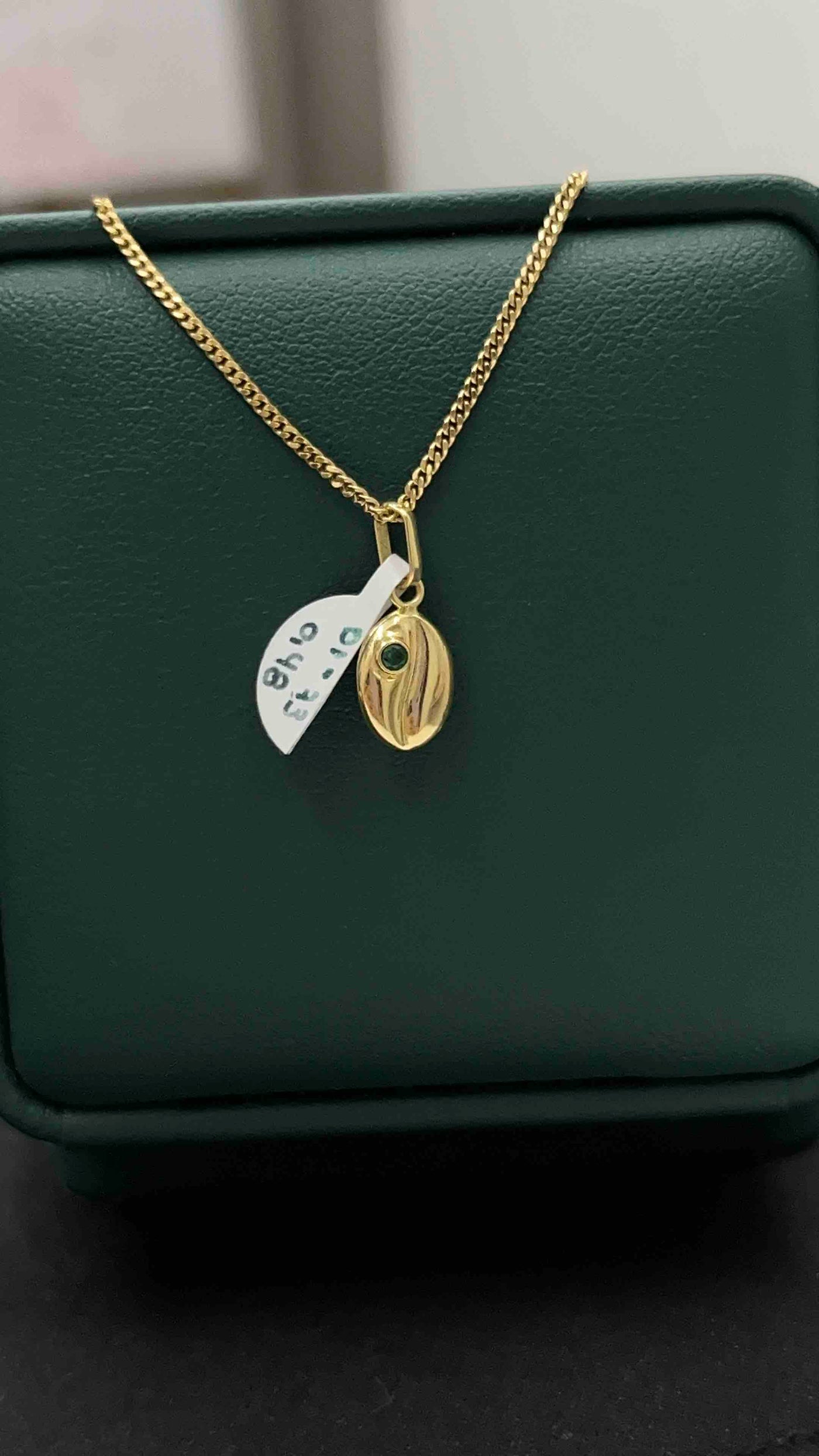 DIJE GRANO DE CAFÉ ZIRCON ORO AM 18K