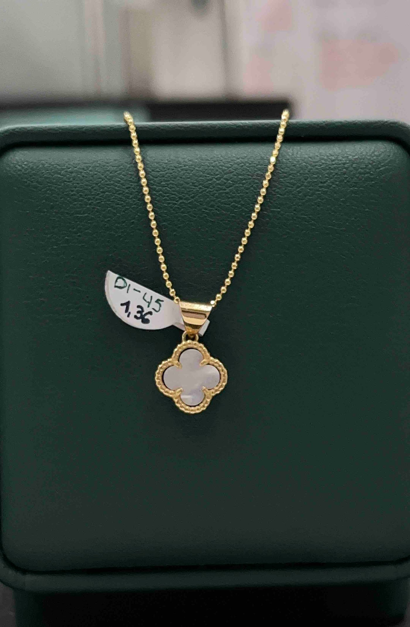 DIJE VC BLANCO ORO AM 18K
