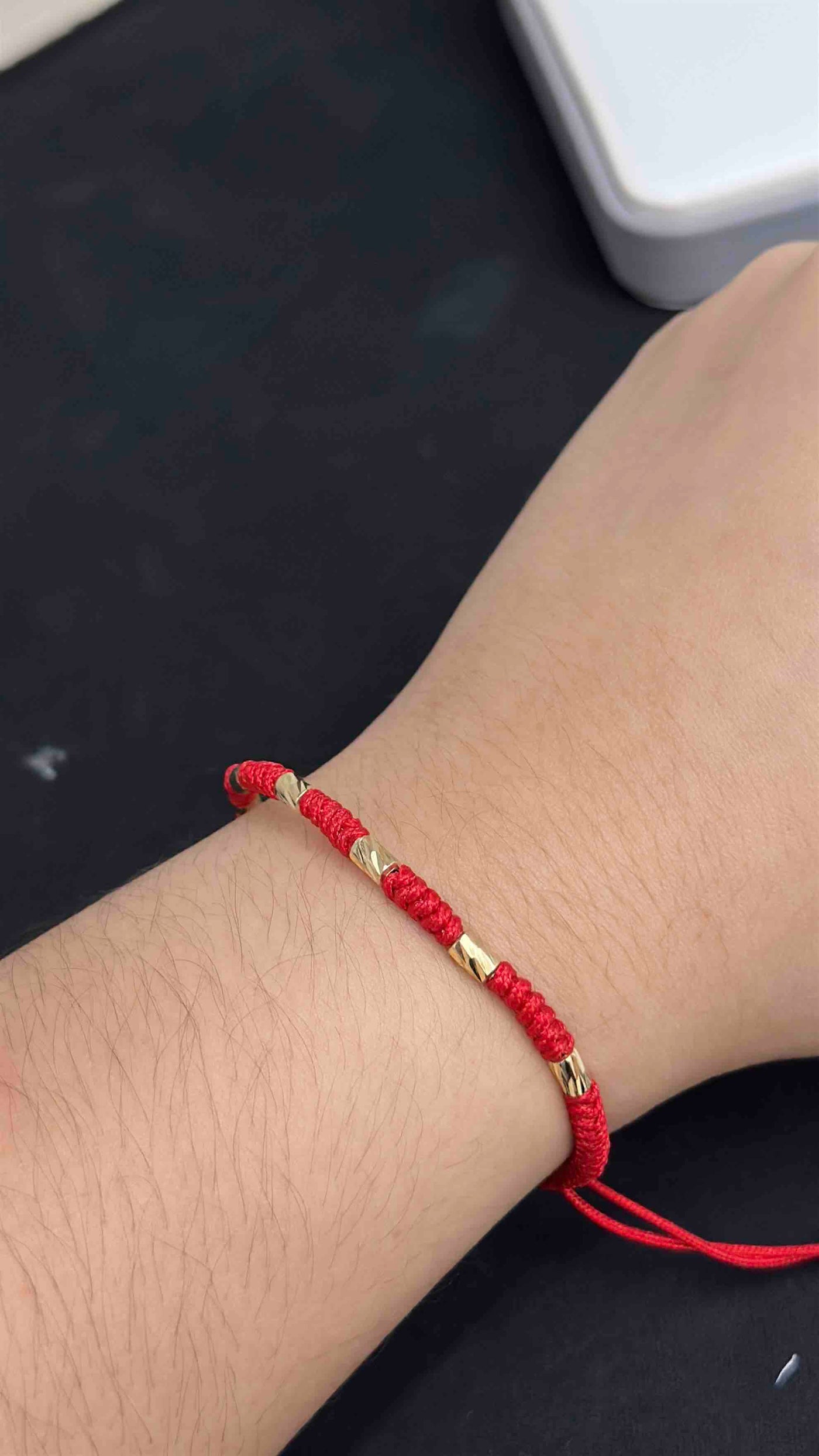PULSERA TEJIDA CON CILINDROS DIAMANTADOS