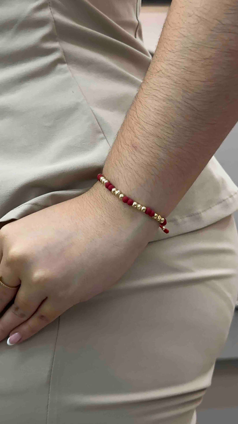 PULSERA TEJIDA ROJA TRES BALINES #4