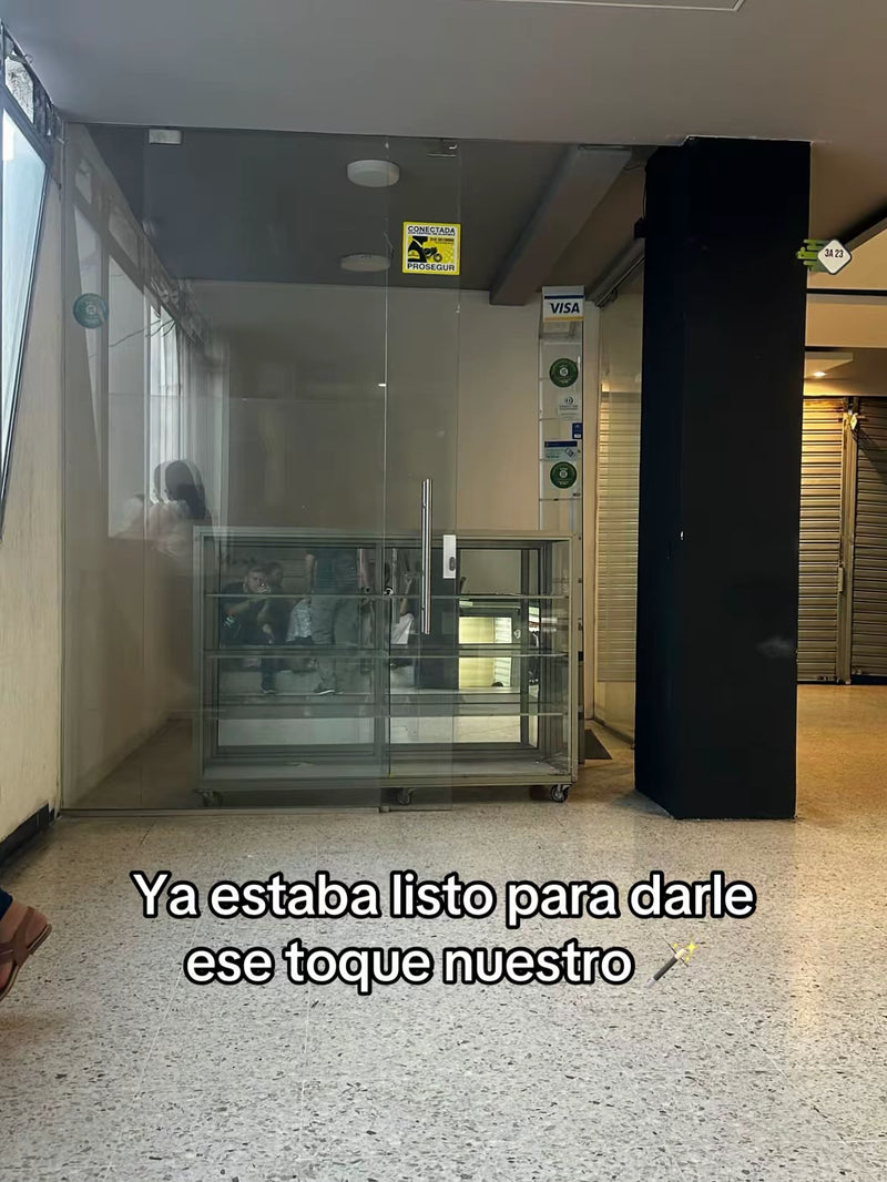 Nuestra primera tienda física