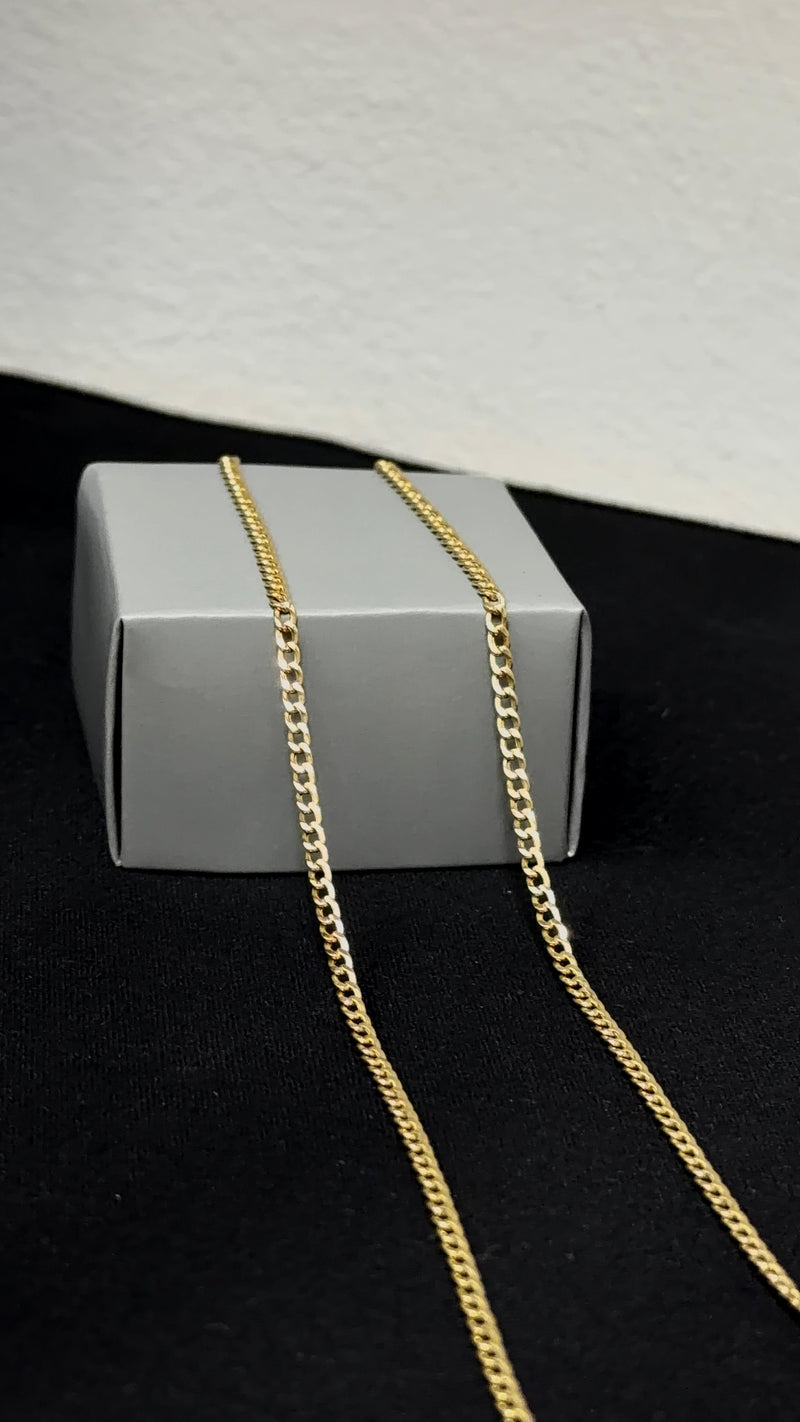 CADENA CUBANA/ 2,8gr/ 2.4mm/ 60cm/ Oro Italiano 18k